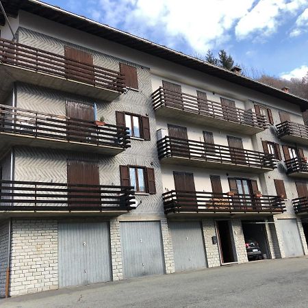 Residenza Maria Apartment Ala di Stura Bagian luar foto